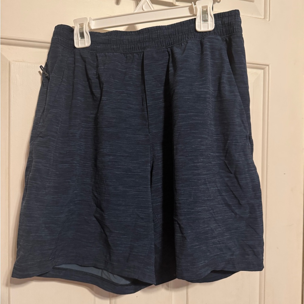 Men's Navy Blue Athletic Shorts Lululeman athletics size m has pockets  3/26:17